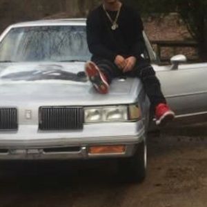 Meet your Posher, Deandre